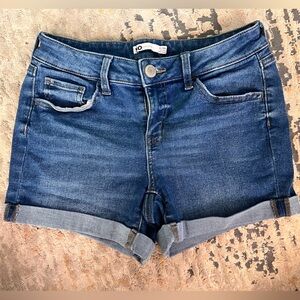 SO Blue Jean Shorts with Rolled Hem and Distressed Look